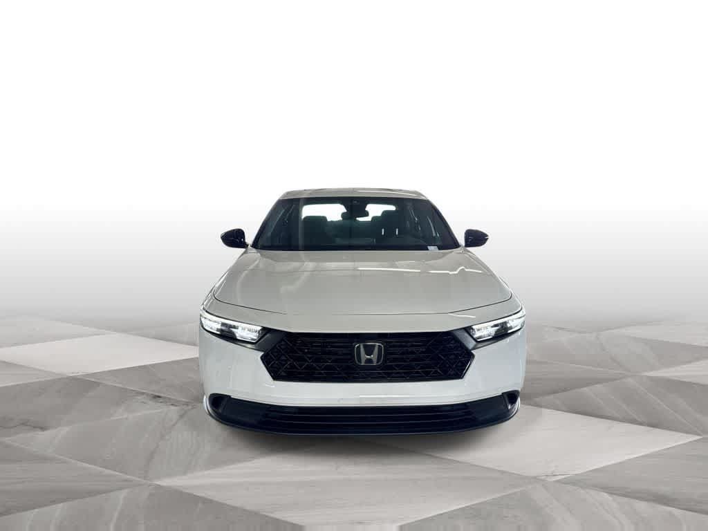 Used 2023 Honda Accord Sport image 3