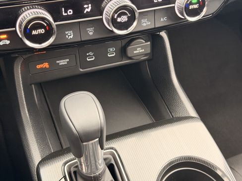 Certified 2025 Honda Civic Sport image 25