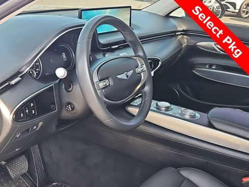 Used 2022 Genesis GV70 2.5T w/ Select Package image 10