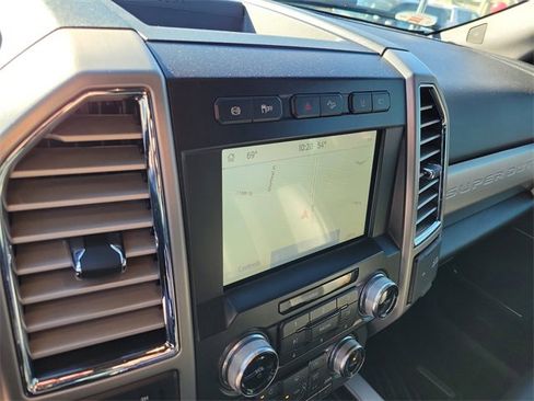 Used 2017 Ford F350 Platinum w/ Platinum Ultimate Package image 19