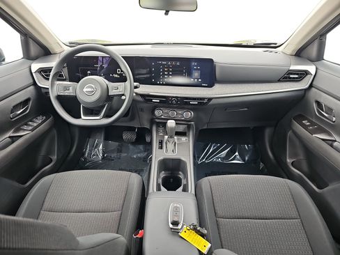 Used 2026 Nissan Kicks S FWD image 10