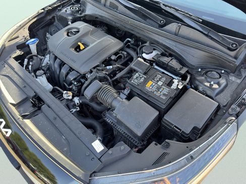 Used 2024 Kia Forte GT-Line image 8