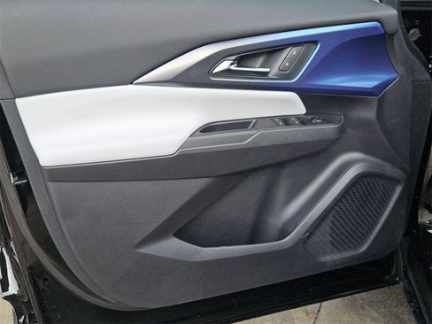 New 2026 Chevrolet Equinox EV LT image 7