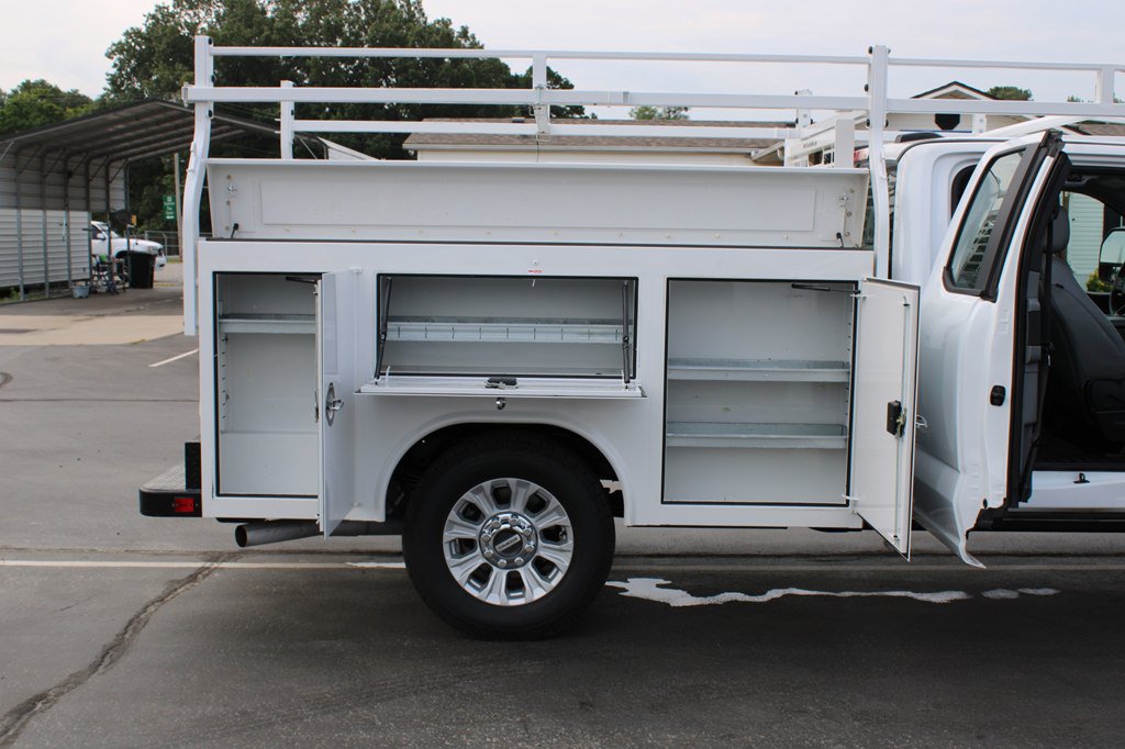Used 2024 Ford F250 XL w/ XL Chrome Package RWD image 12