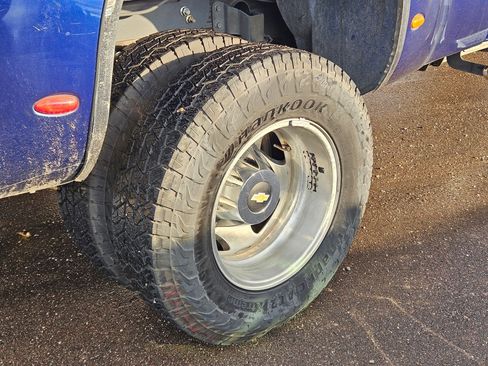 Used 2013 Chevrolet Silverado 3500 LTZ w/ LTZ Plus Package image 12