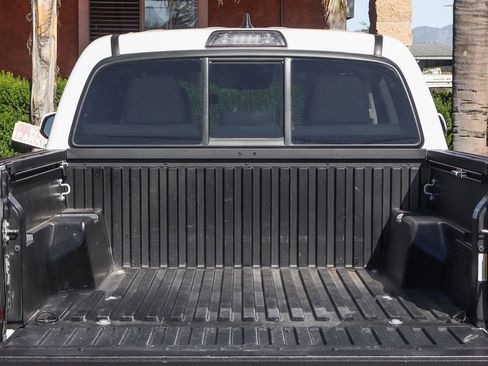 Used 2019 Toyota Tacoma SR5 image 8