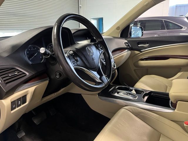 Used 2016 Acura MDX w/ Technology Package AWD/4WD image 23