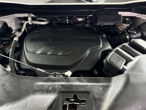 Used 2023 Honda Passport Elite image 12