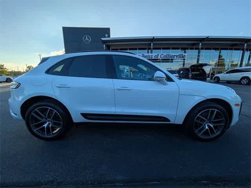 Used 2024 Porsche Macan image 9