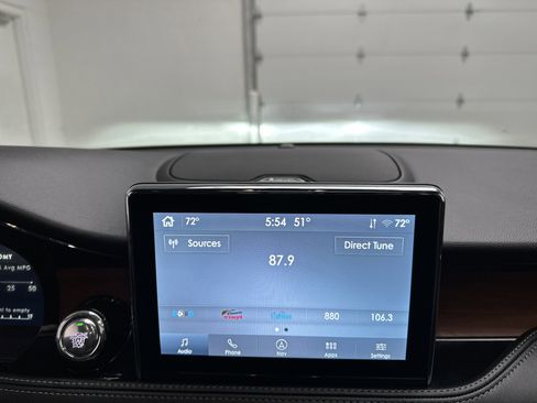 Used 2021 Lincoln Corsair Reserve w/ Equipment Group 201A image 35