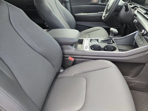 New 2026 Kia Carnival SX Prestige FWD image 10