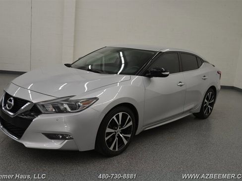 Used 2018 Nissan Maxima 3.5 SV image 3