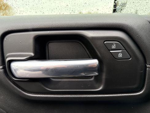 Used 2019 Chevrolet Silverado 1500 LT w/ All-Star Edition image 23