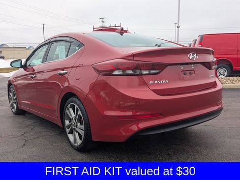 Used 2017 Hyundai Elantra Limited image 5