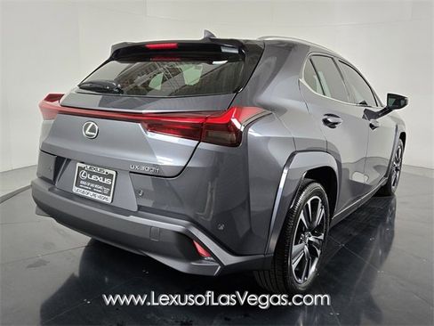 New 2026 Lexus UX 300h FWD image 4