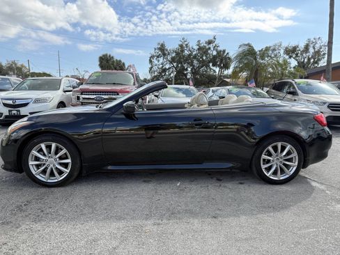 Used 2014 INFINITI Q60 Convertible w/ Premium Package image 4