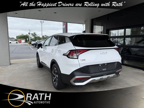 Used 2023 Kia Sportage EX FWD image 7