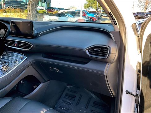 Used 2022 Hyundai Santa Fe SEL w/ Convenience + Premium Package image 17