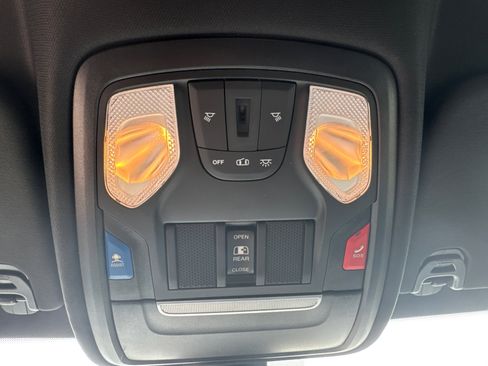 Used 2022 RAM 1500 Big Horn AWD/4WD image 26