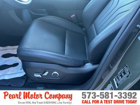 Used 2025 Hyundai Santa Fe XRT image 10