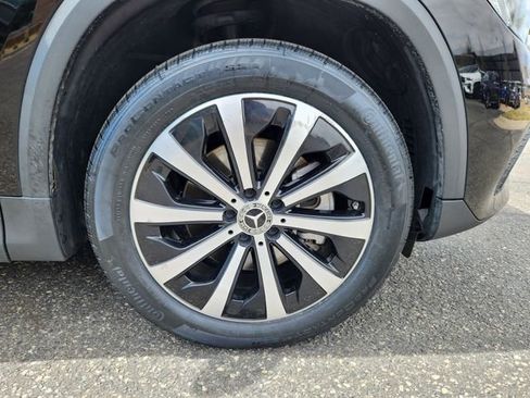 Certified 2023 Mercedes-Benz GLA 250 4MATIC image 23