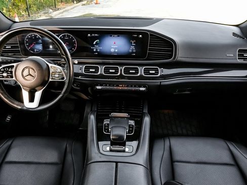 Used 2020 Mercedes-Benz GLS 450 4MATIC image 15