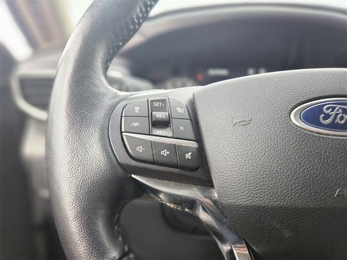 Used 2020 Ford Explorer Limited image 24