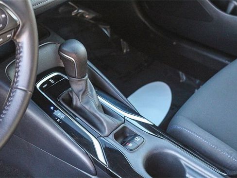 Used 2021 Toyota Corolla SE w/ Carpet Mat Package (TMS) image 27