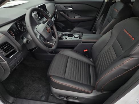 New 2026 Nissan Rogue SV w/ Rock Creek Premium Package AWD/4WD image 19