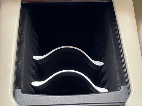 Used 2017 Tesla Model S 75D image 40