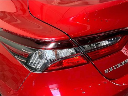 Used 2024 Toyota Camry LE FWD image 38