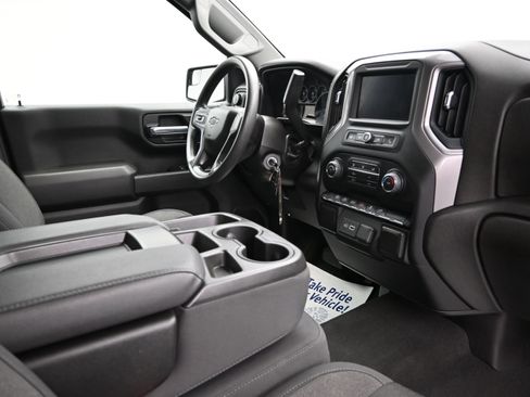 Used 2022 Chevrolet Silverado 1500 Custom Trail Boss w/ LPO, Dark Essentials Package AWD/4WD image 26