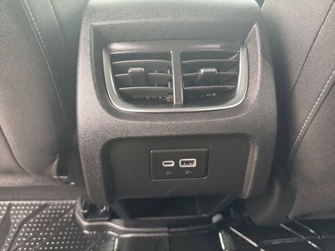 Used 2024 Chevrolet Blazer LT w/ Convenience Package image 32