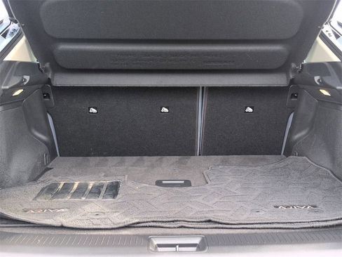 Used 2024 Nissan Ariya AWD image 20