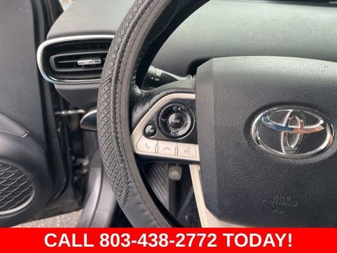 Used 2017 Toyota Prius Prime Advanced FWD image 18