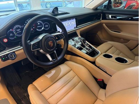 Used 2019 Porsche Panamera 4 AWD/4WD image 26