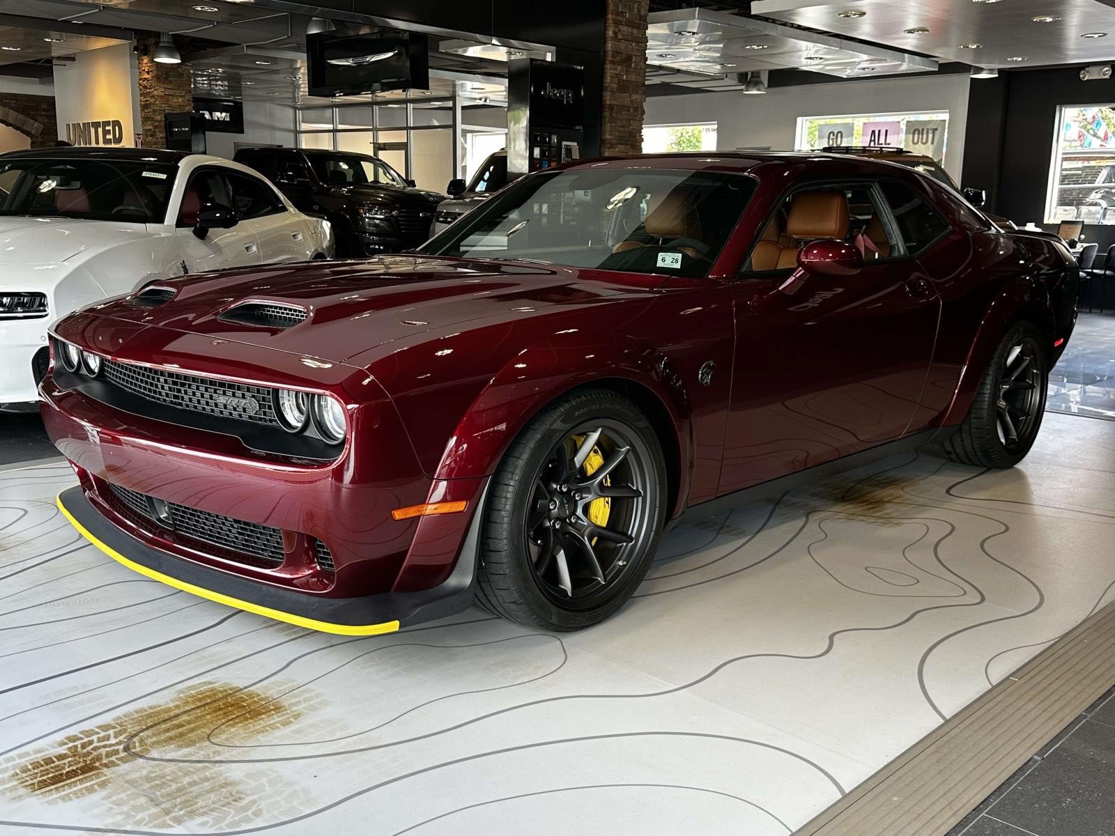 Used 2023 Dodge Challenger SRT Hellcat RWD image 8