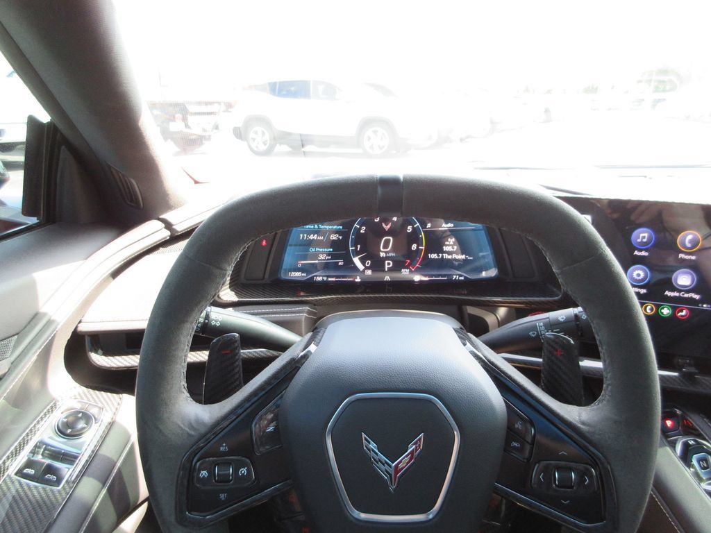 Used 2023 Chevrolet Corvette Stingray Coupe w/ Z51 Performance Package RWD image 27