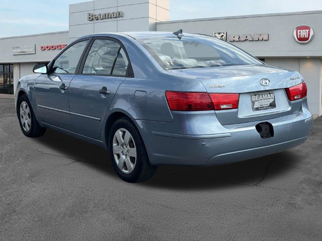Used 2010 Hyundai Sonata GLS FWD image 5