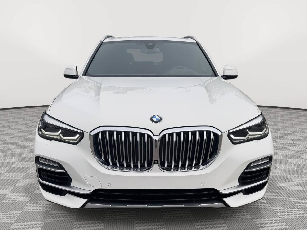 Used 2020 BMW X5 xDrive40i w/ Premium Package AWD/4WD image 2
