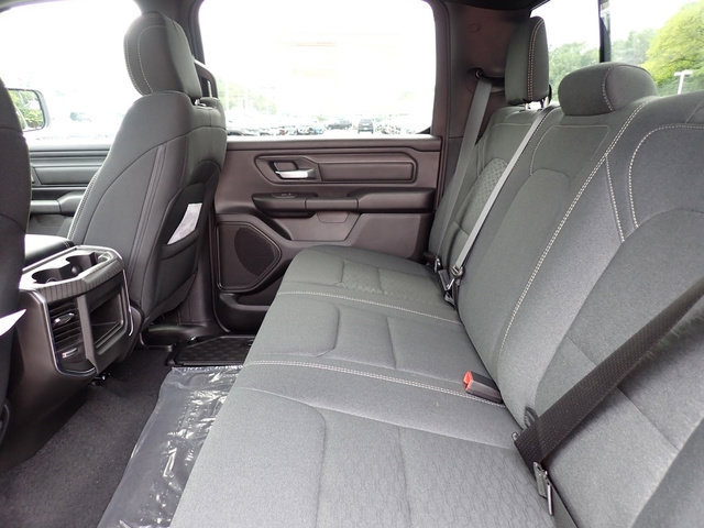 New 2026 RAM 1500 Express AWD/4WD image 15