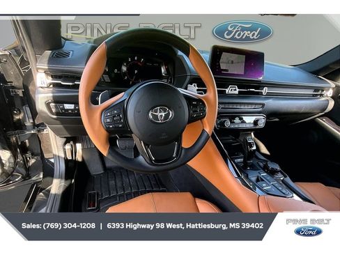 Used 2026 Toyota Supra Premium w/ Driver Assist Package RWD image 5