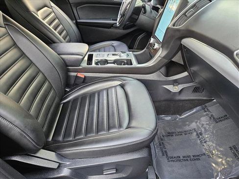 Used 2021 Ford Edge SEL w/ Convenience Package image 19