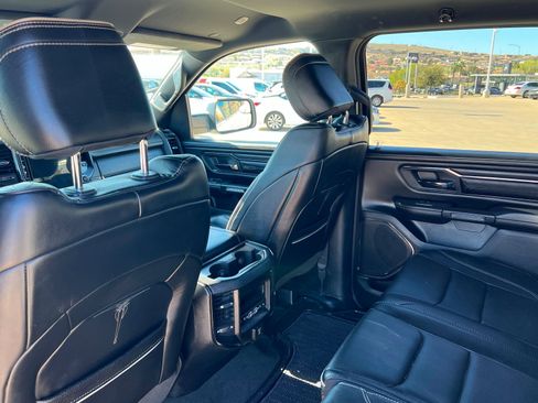 Used 2023 RAM 1500 Limited image 19