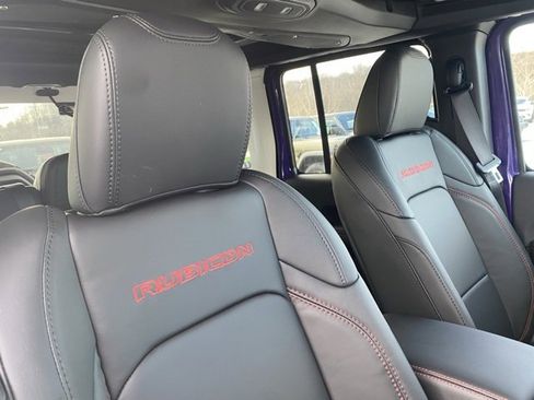 New 2026 Jeep Wrangler Unlimited Rubicon image 32