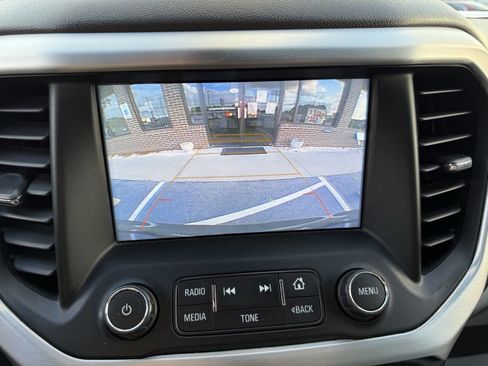 Used 2019 GMC Acadia SLT image 25