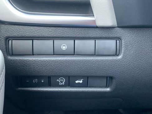 New 2026 Nissan Rogue SV image 19