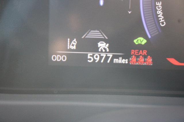 Certified 2025 Lexus UX 300h FWD image 15