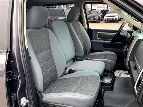 Used 2019 RAM 1500 Big Horn w/ Rambox Value Package image 8