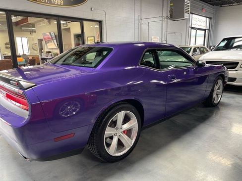 Used 2010 Dodge Challenger SRT8 w/ SRT Option Group II image 9